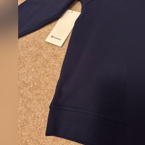 NWT Lululemon All Yours Crew - Night Sea - Size 4 - Picture 4 of 7
